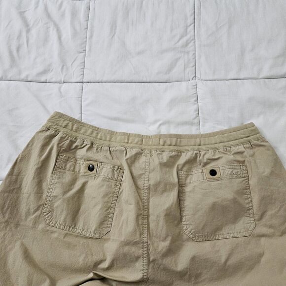 LL Bean Pants Womens 1X Sandbar Ripstop Pull On Capri Drawstring Outdoor NWT - Picture 6 of 10